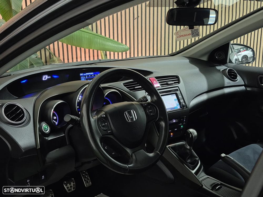 Honda Civic 1.4 i-VTEC Elegance - 24