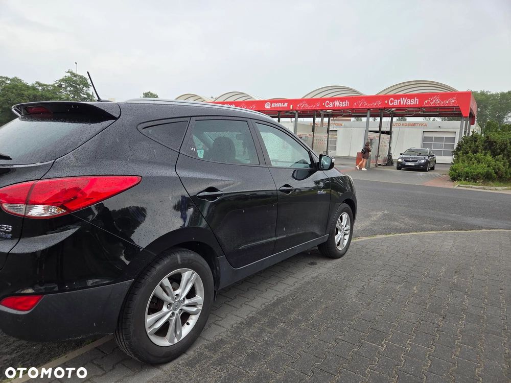 Hyundai ix35 1.7 CRDi 2WD blue Finale - 8