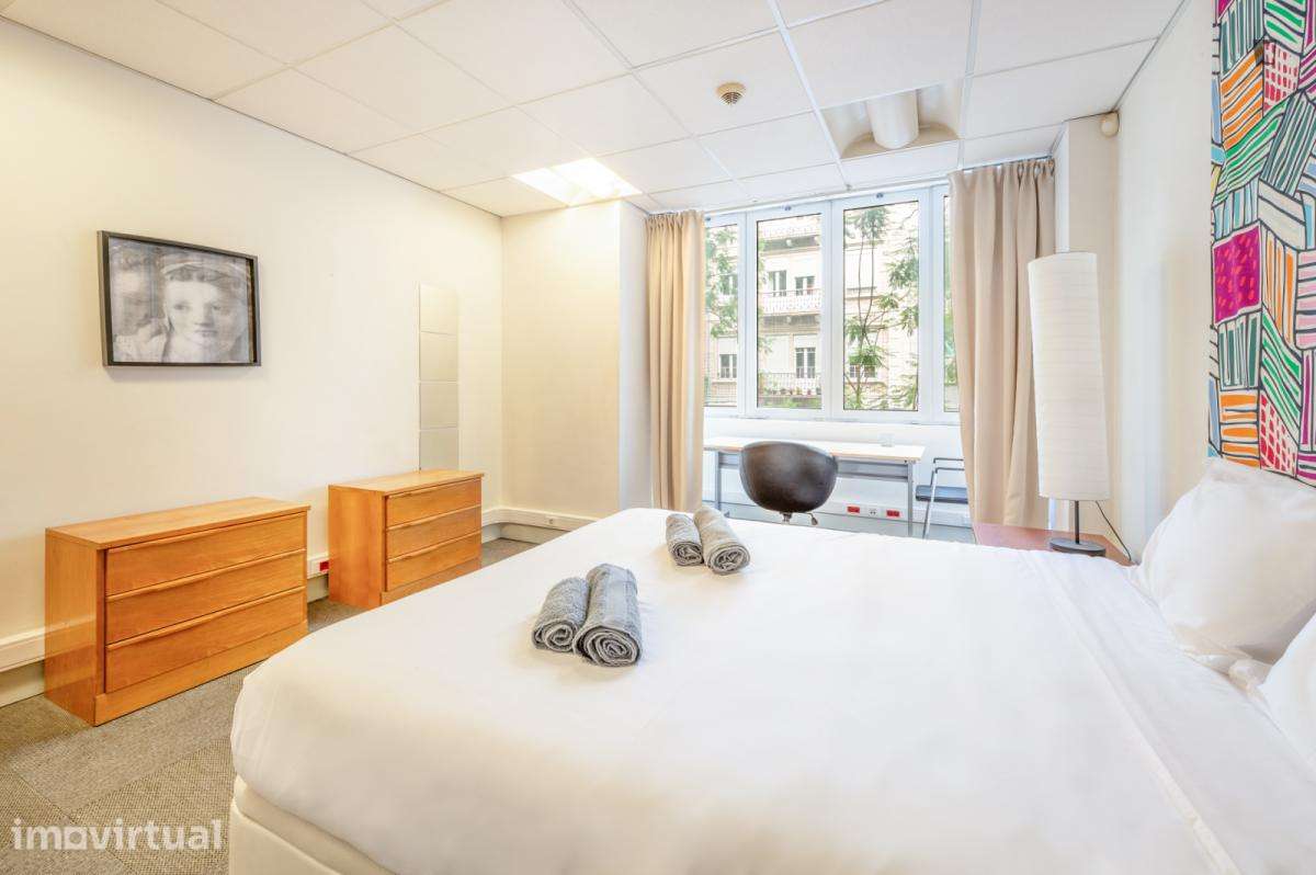 Quarto - localizado em Lisbon - Grande imagem: 4/25