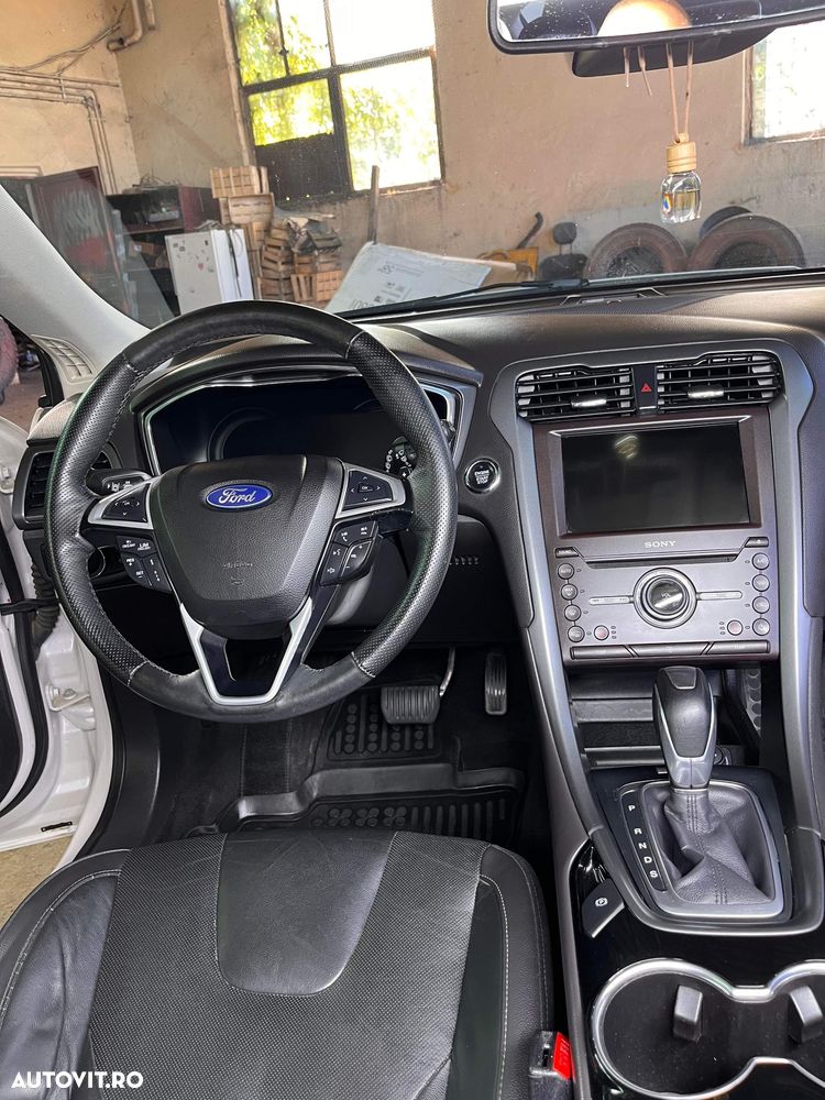 Ford Mondeo 2.0 TDCi Powershift - 6
