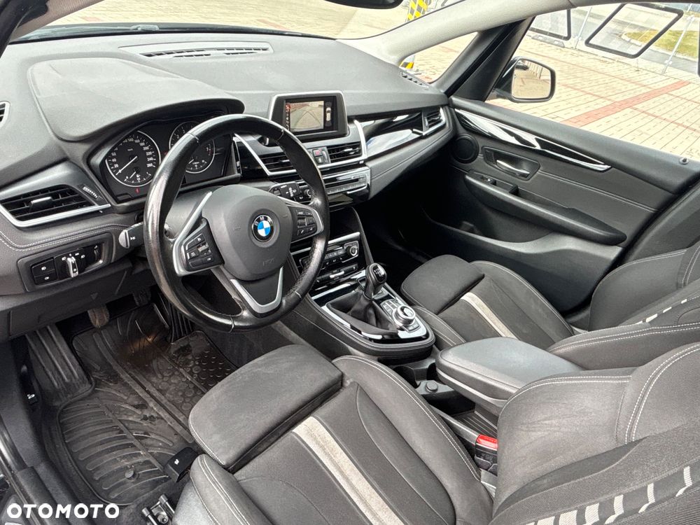 BMW Seria 2 218i Sport Line - 14