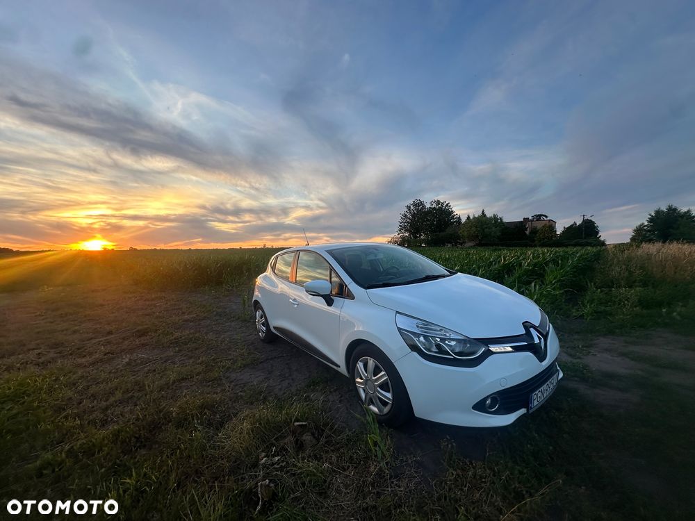 Renault Clio - 2