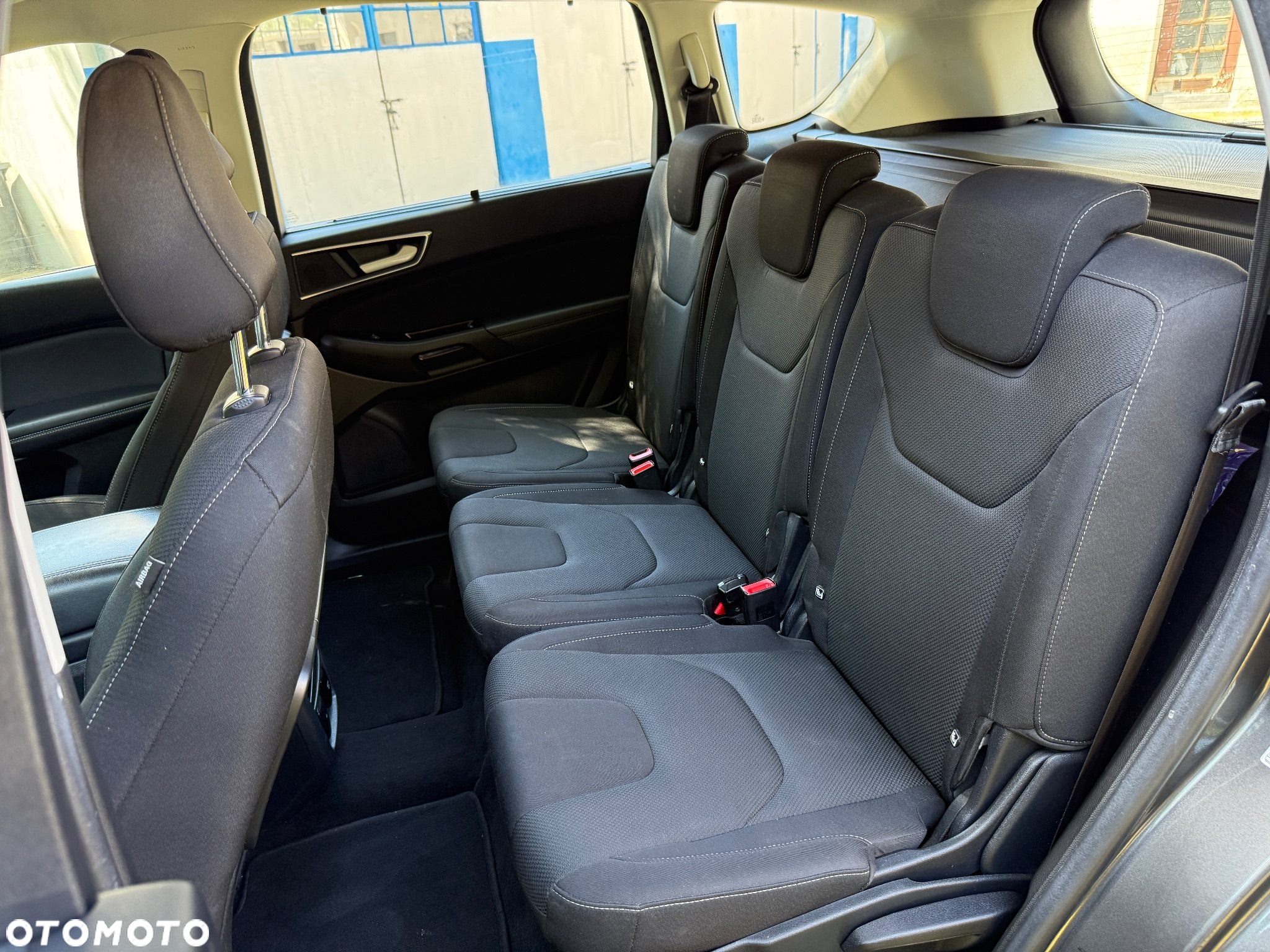 Ford S-Max 2.0 EcoBlue Titanium - 32