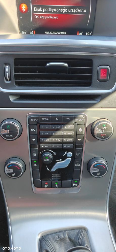 Volvo V60 D3 Geartronic Edition - 25