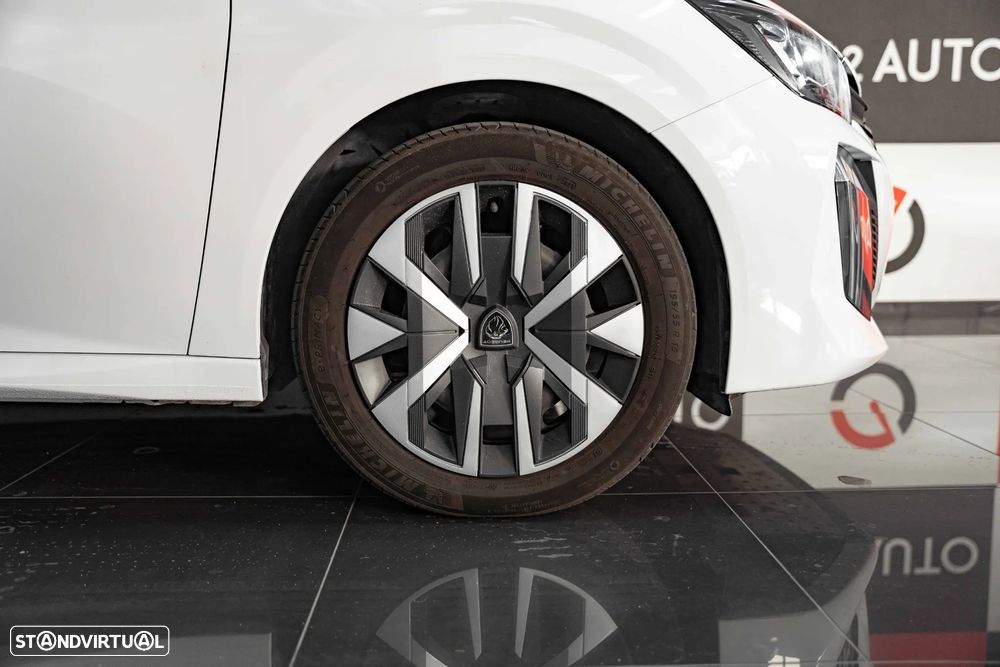 Peugeot 208 1.2 PureTech Active Pack - 4