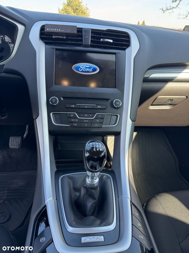 Ford Mondeo 2.0 TDCi Trend - 13