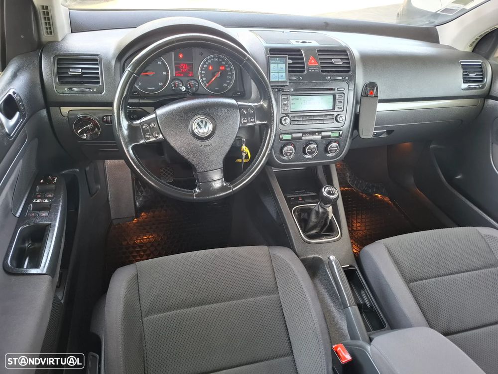 VW Golf 1.9 TDi 6V Confortline - 18