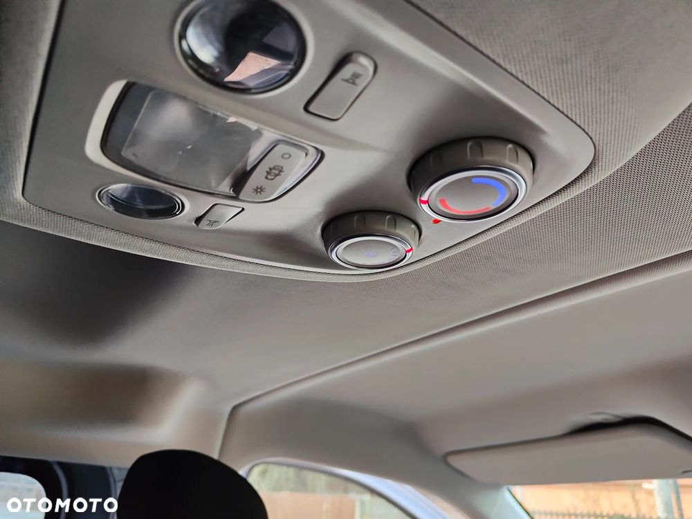 Opel Vivaro Kombi Extra Long 2,8t Enjoy - 27