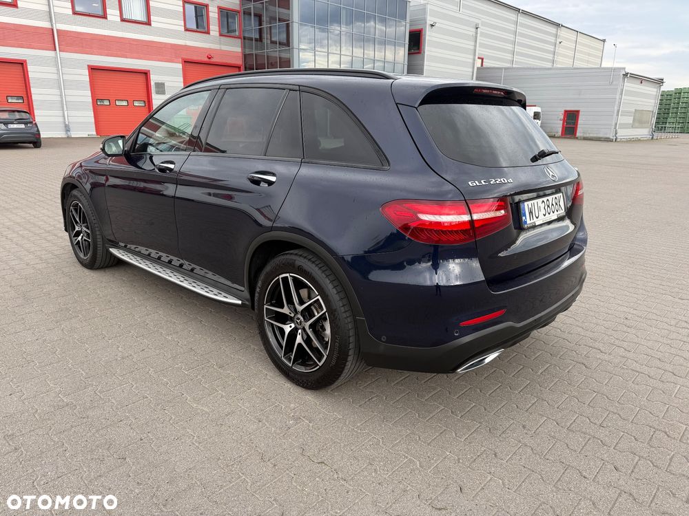 Mercedes-Benz GLC 220 d 4-Matic - 4
