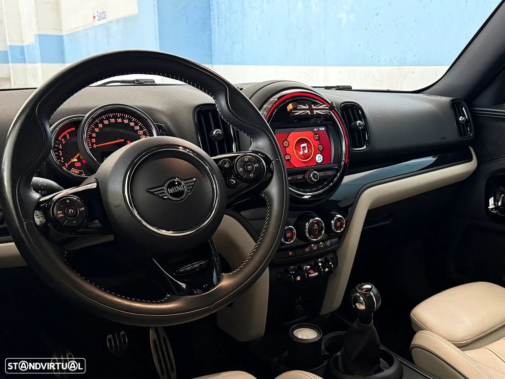 MINI Countryman One D John Cooper Works - 4