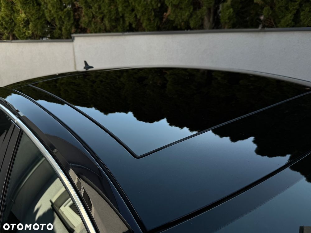 Volkswagen Passat 2.0 TDI (BlueMotion Technology) Highline - 36