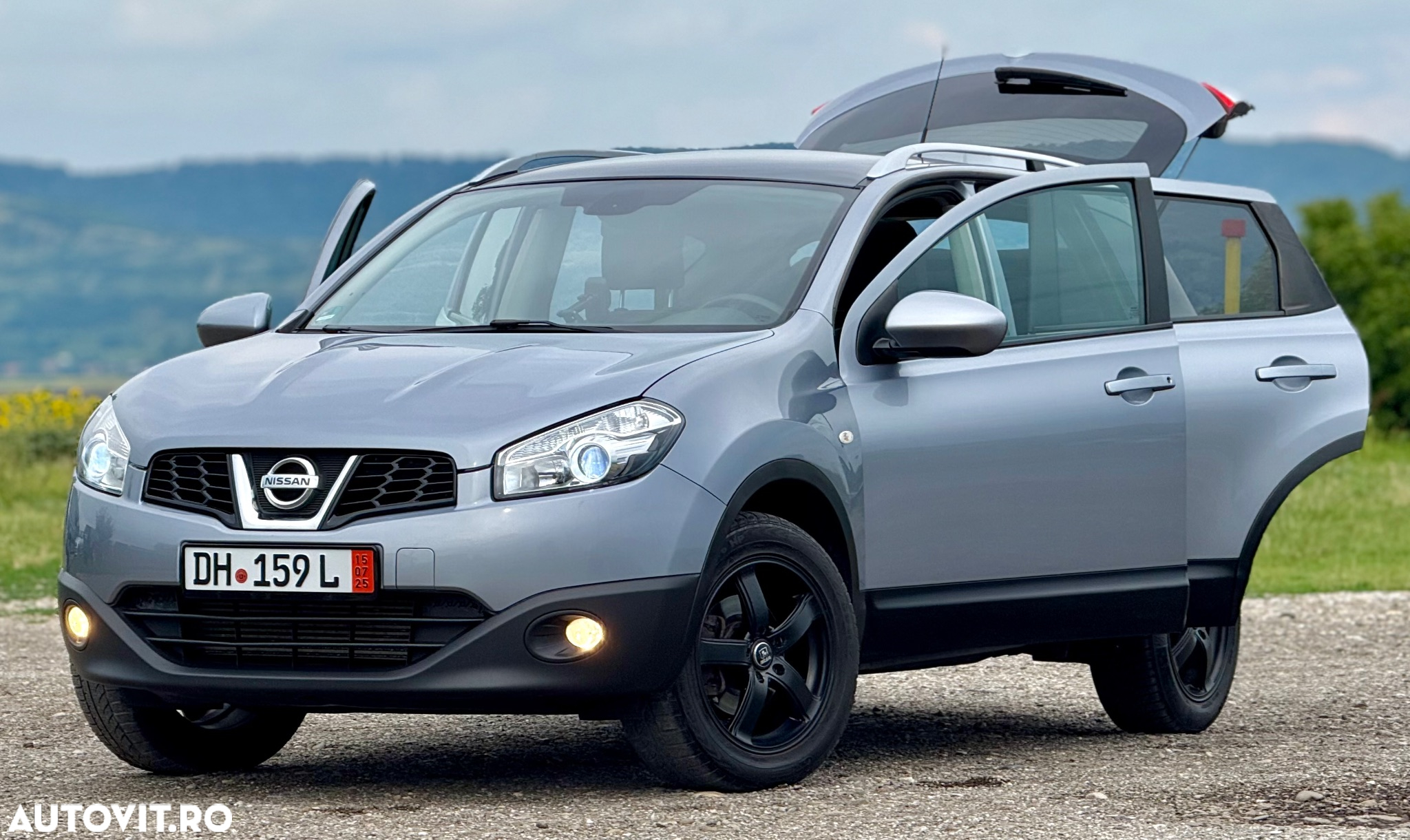 Nissan Qashqai 2.0 dCi DPF 4x4 Aut tekna - 21
