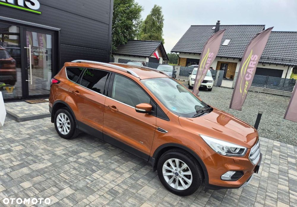 Ford Kuga - 24