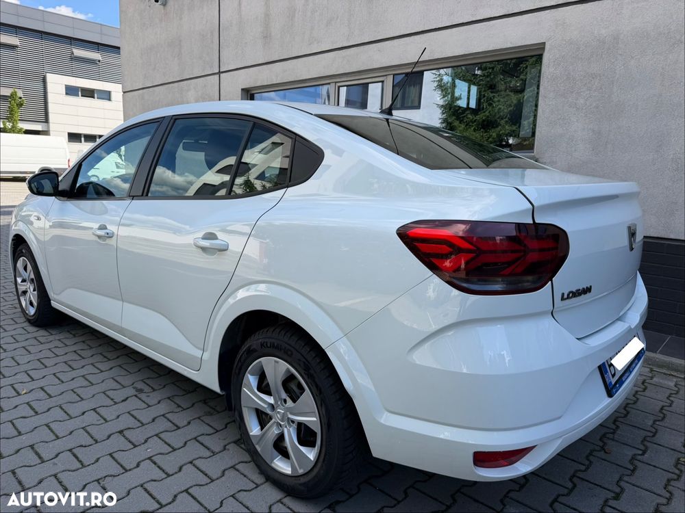 Dacia Logan TCe 90 Essential - 6