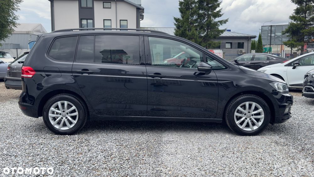 Volkswagen Touran 2.0 TDI SCR DSG Comfortline - 9