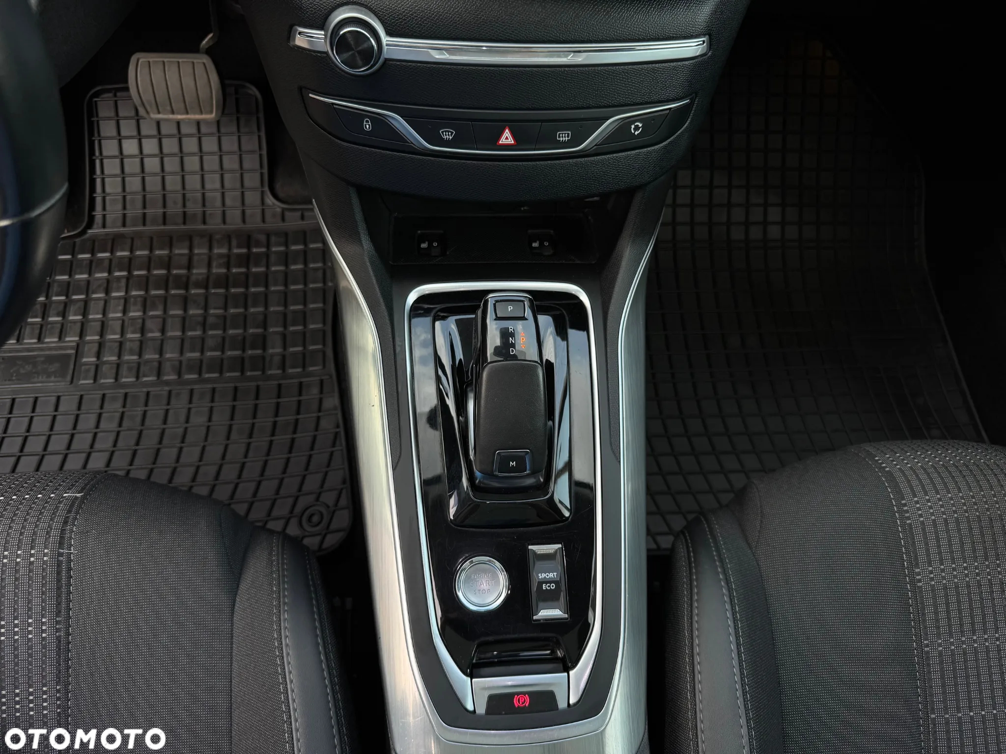 Peugeot 308 - 17