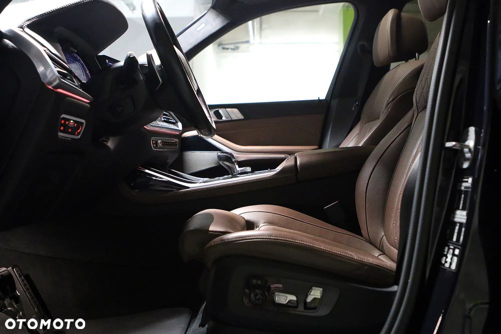 BMW X7 xDrive40i sport - 21