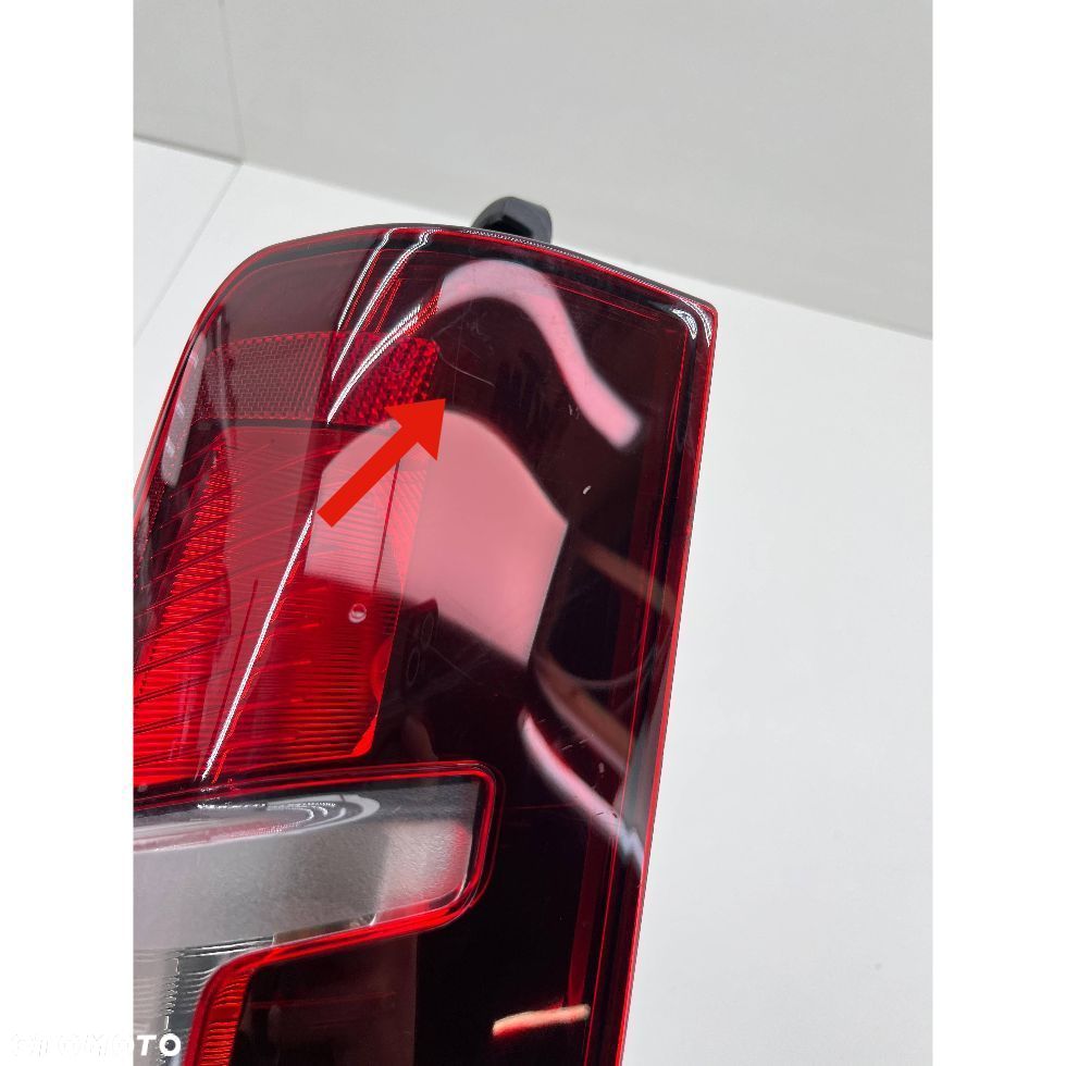 PEUGEOT RIFTER PRAWA LAMPA TYŁ 9820554880 - 8