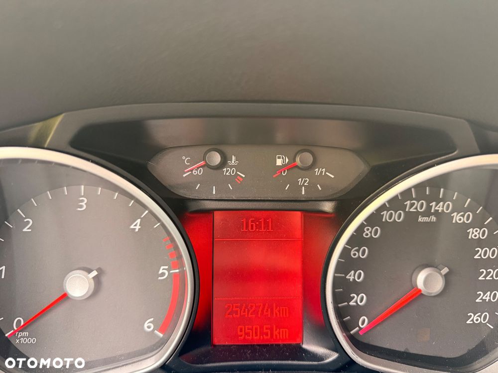 Ford Mondeo - 14