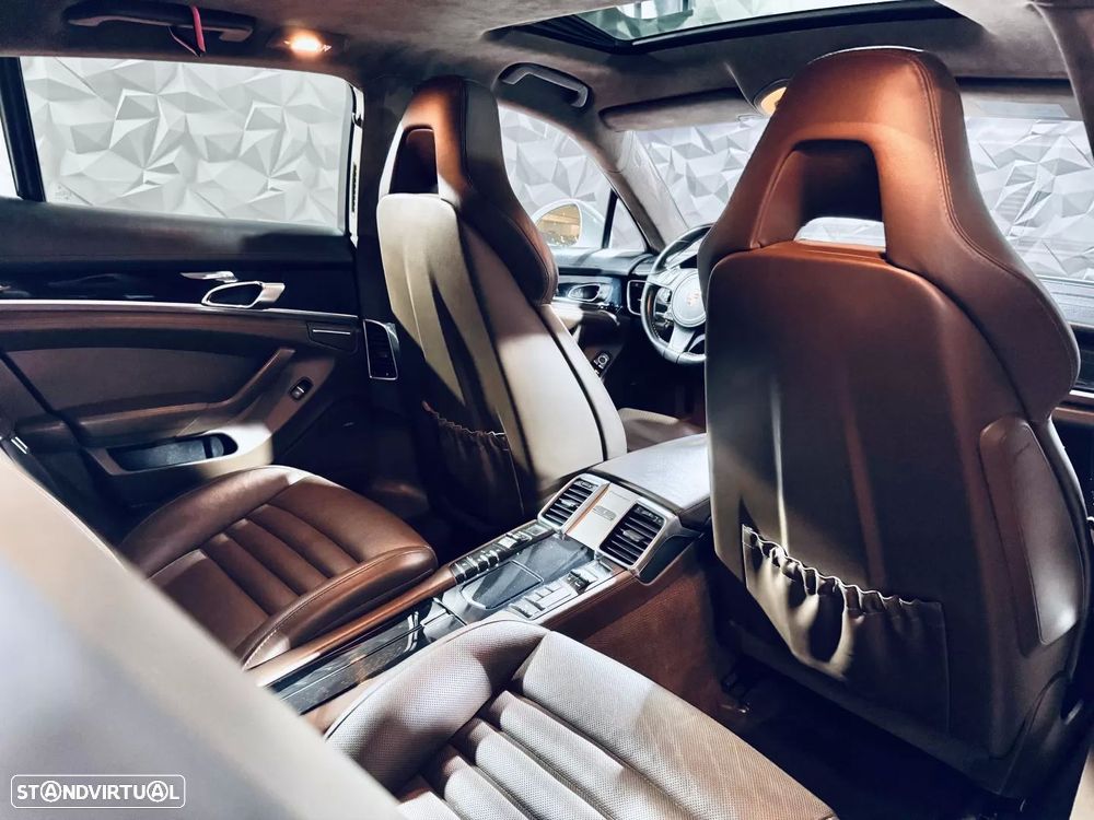Porsche Panamera Diesel - 22