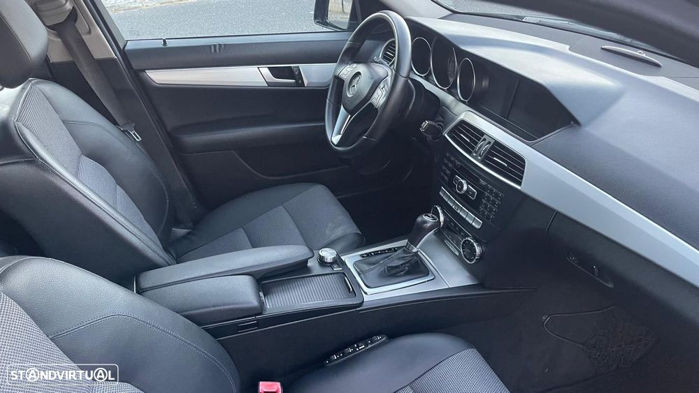 Mercedes-Benz C 220 Station CDI DPF (BlueEFFICIENCY) 7G-TRONIC Avantgarde - 12