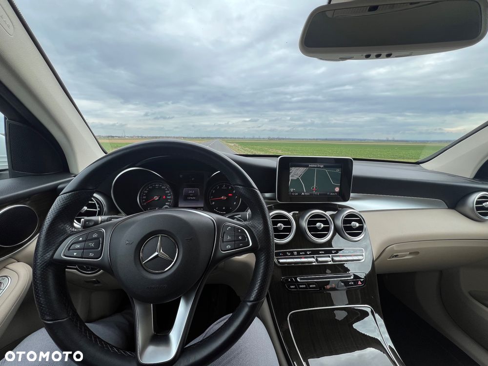 Mercedes-Benz GLC 300 4-Matic - 12
