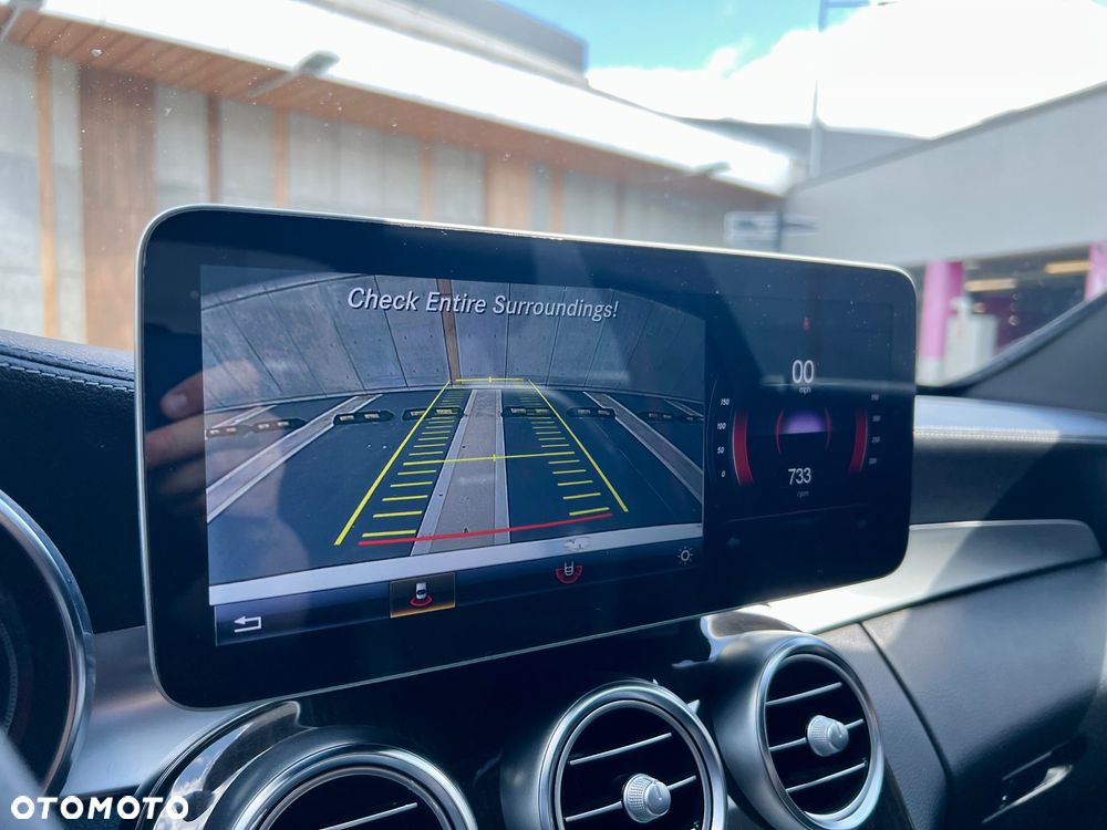 Mercedes-Benz Klasa C AMG 63 AMG Speedshift 7G-MCT - 29