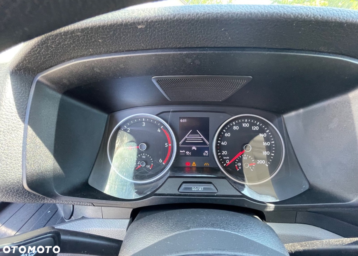 Volkswagen Crafter - 25