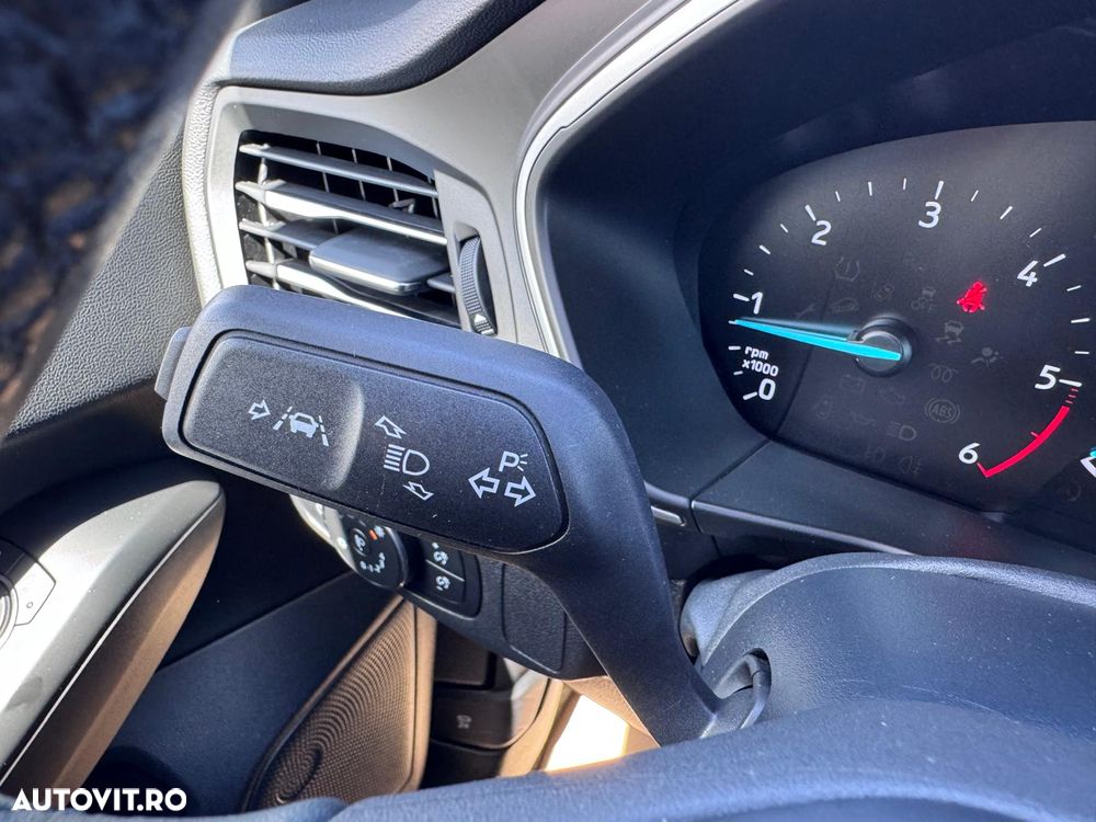 Ford Focus 1.5 EcoBlue Active - 23