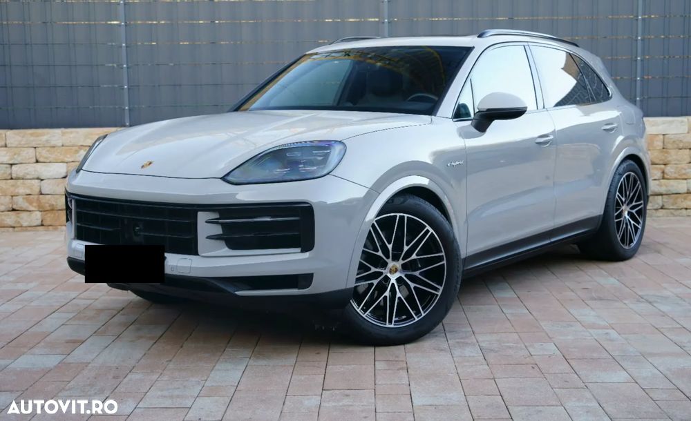 Porsche Cayenne E-Hybrid - 1