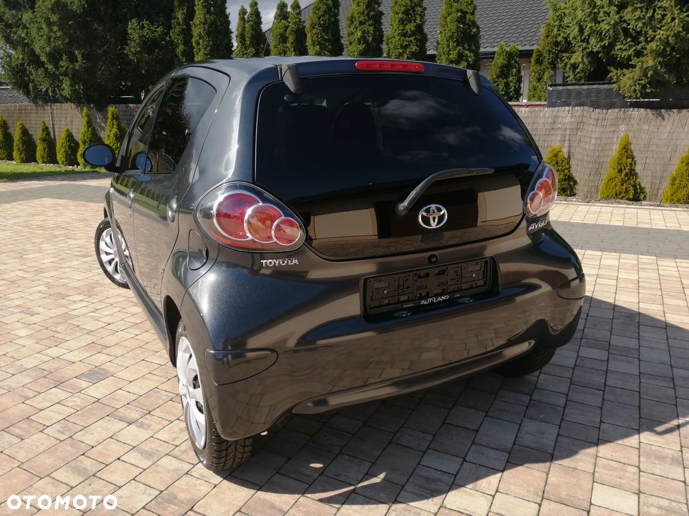 Toyota Aygo 1.0 VVT-i Luna EU5 - 7