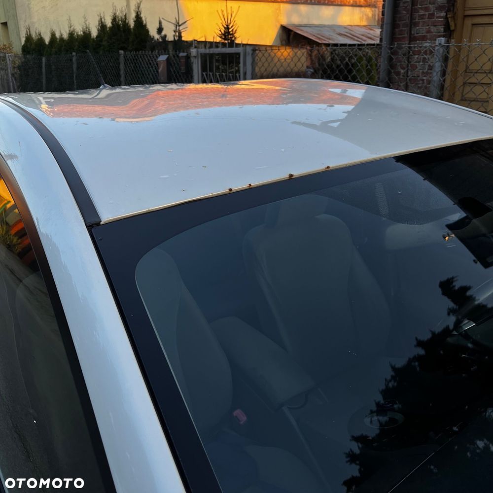 Toyota Prius - 9