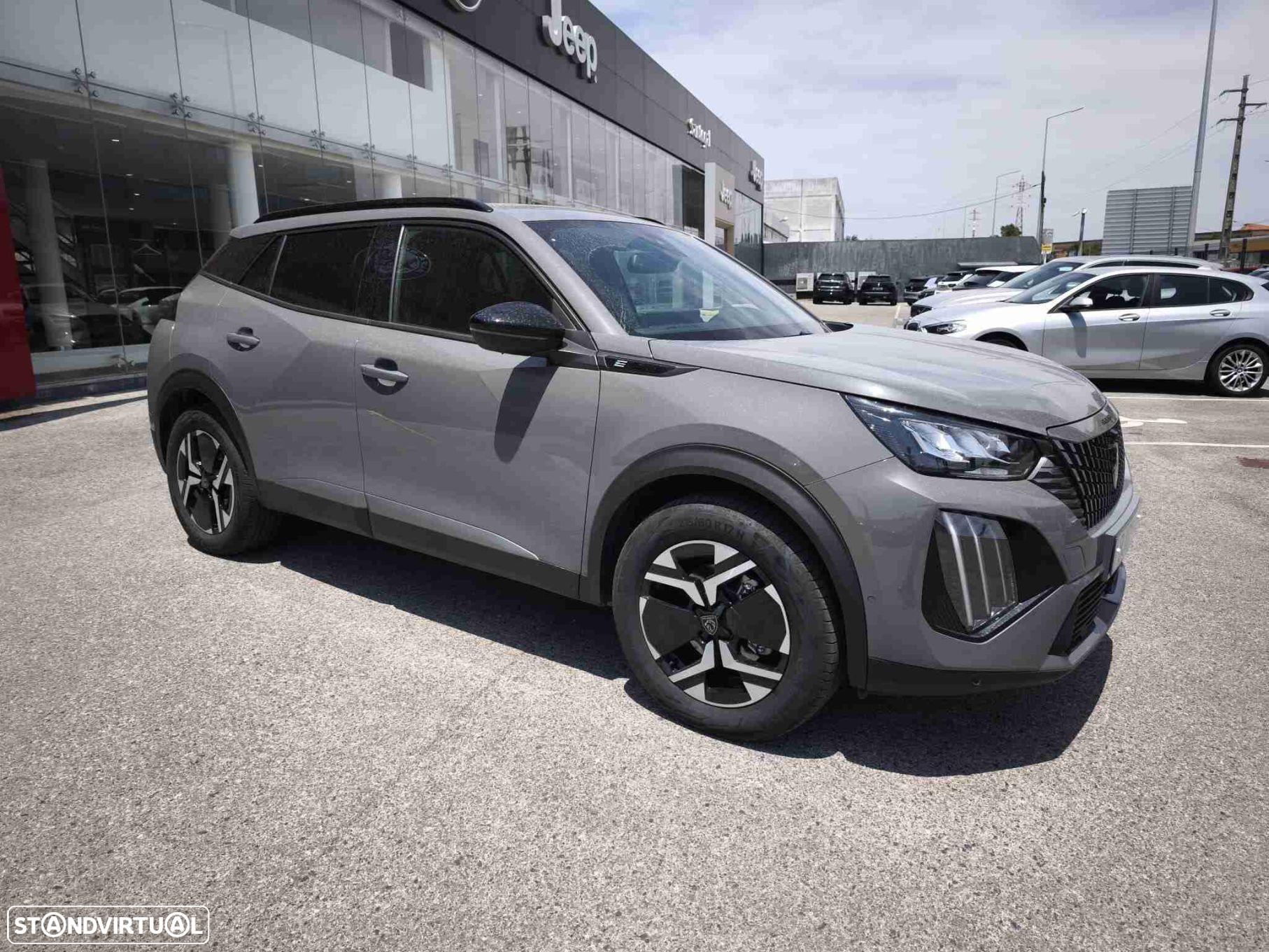 Peugeot e-2008 50 kWh Allure - 2