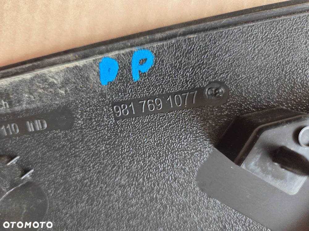 Trójkąt osłona błotnika prawa Citroen Berlingo IV - 4