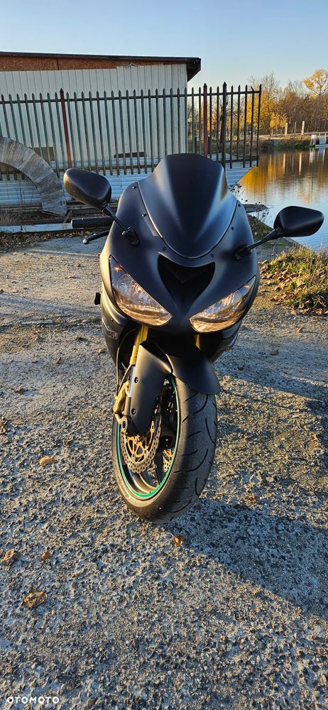 Kawasaki Ninja - 6