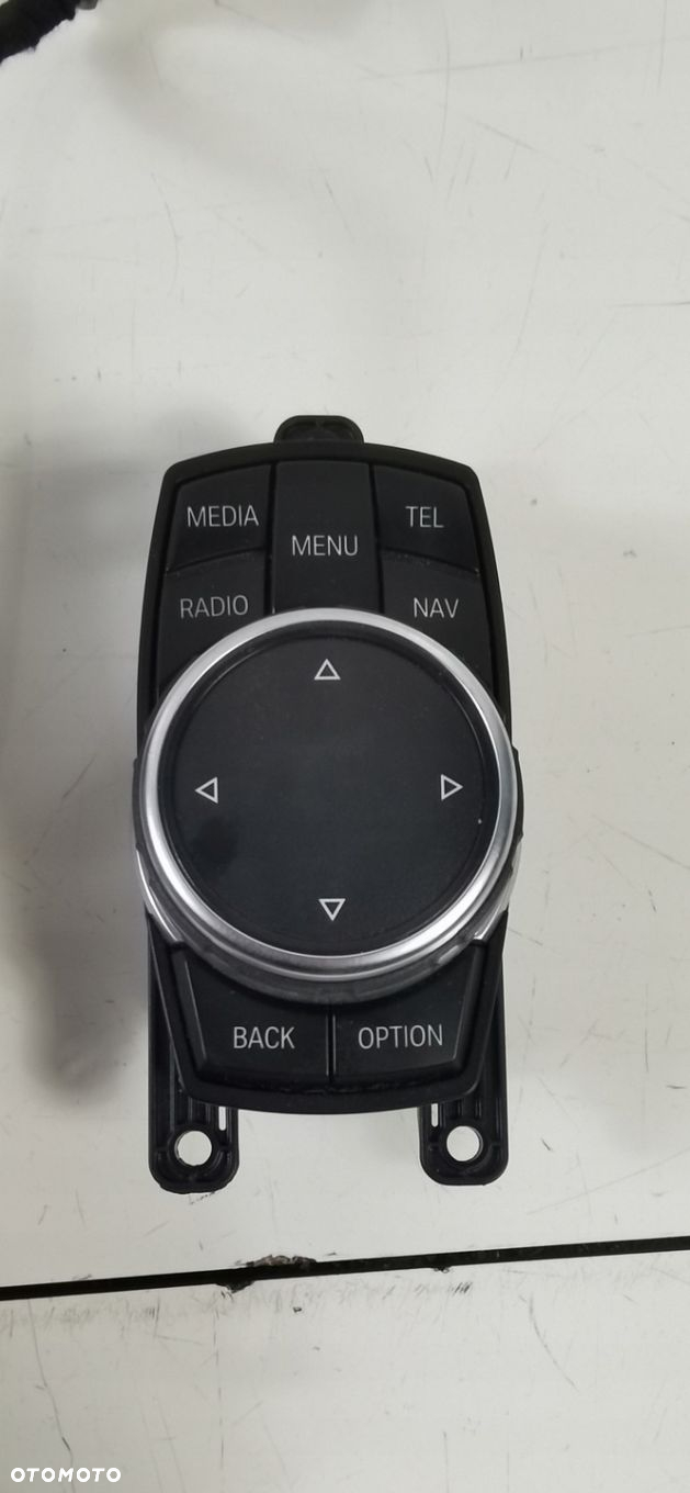 NAWIGACJA NBT HU EKRAN IDRIVE BMW F34 F32 KOMPLET 9351679 9292248 - 6