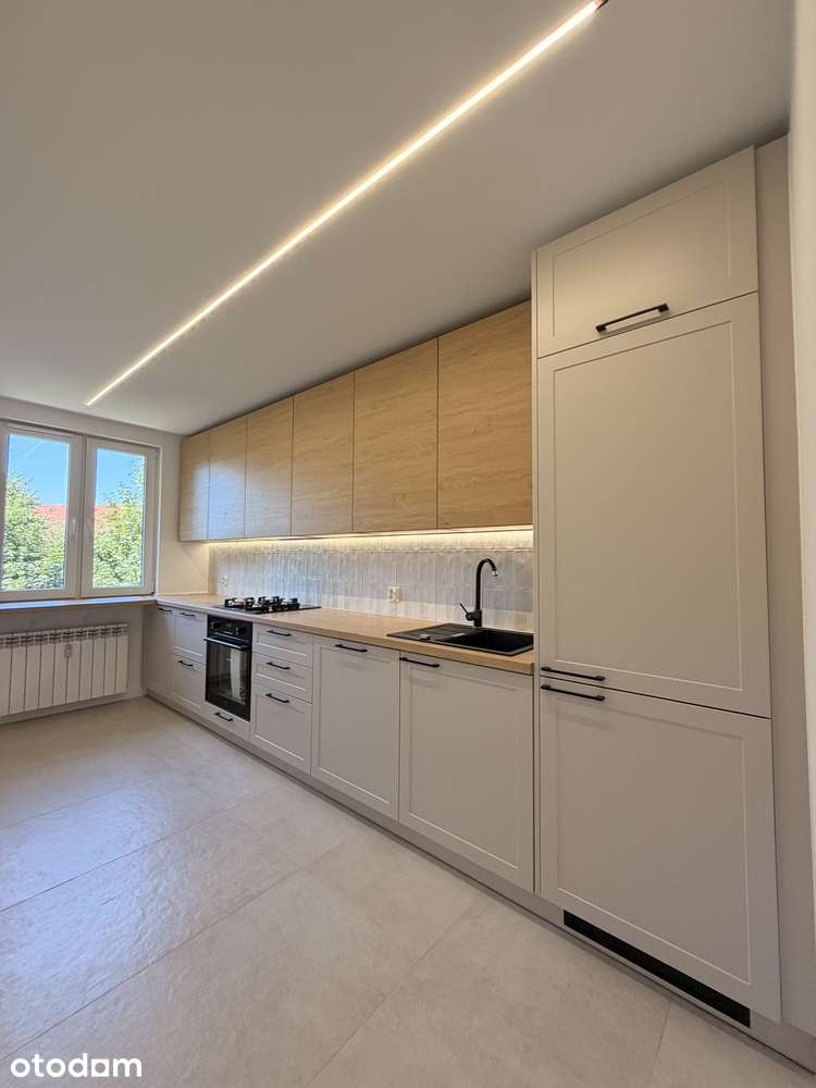 Wadowice os Kopernika 45m2 3 piętro balkon klimatyzacja 2 piwnice