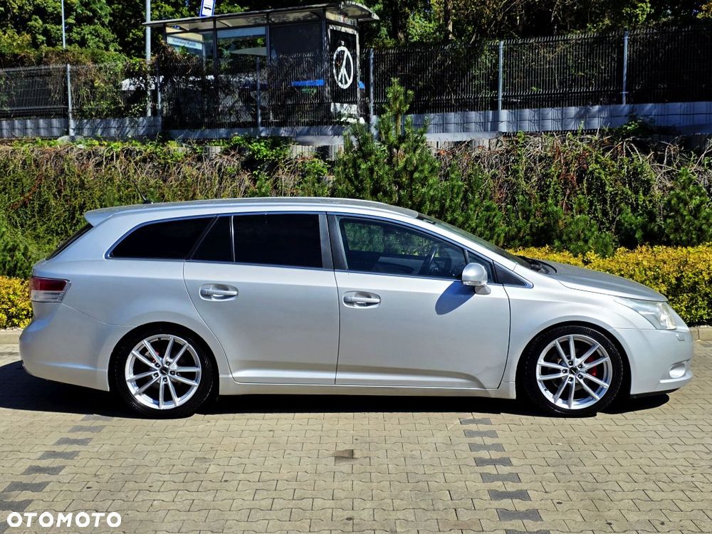 Toyota Avensis 2.0 Sol NAVI MS - 7