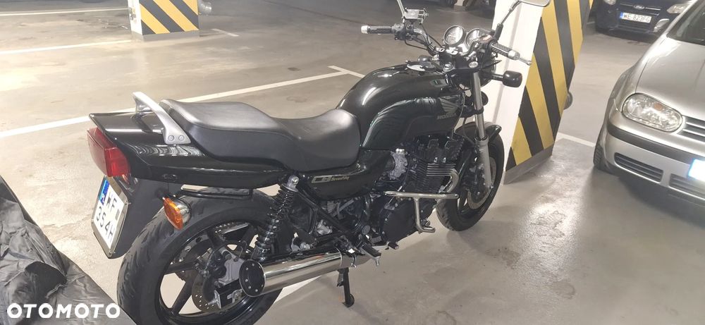 Honda CB - 7