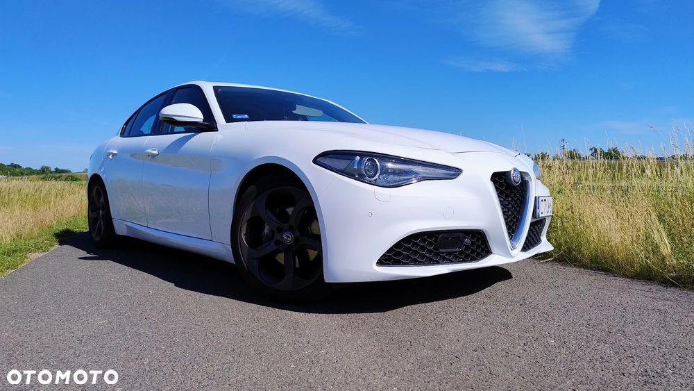 Alfa Romeo Giulia 2.0 Turbo Super - 2