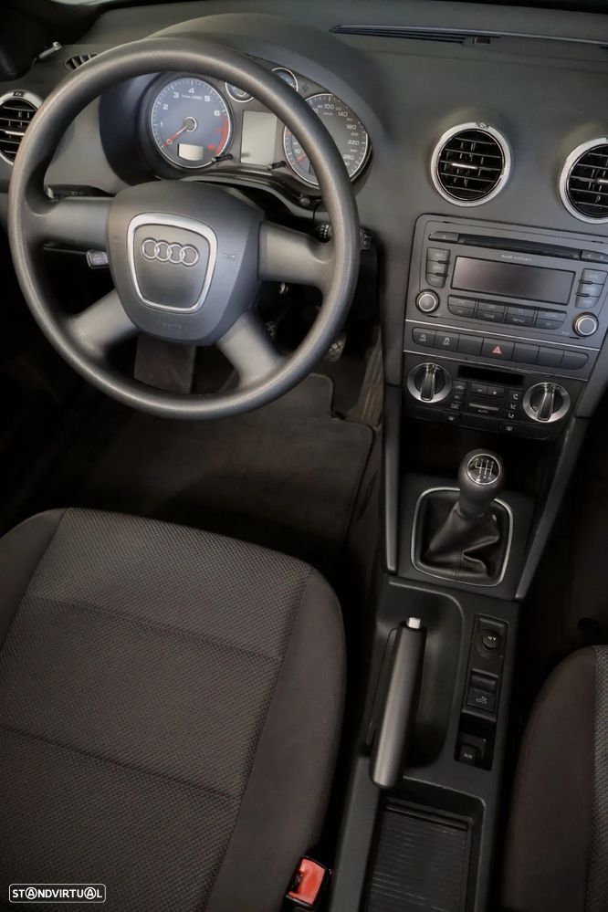 Audi A3 Cabrio 1.2 TFSI Attraction - 9