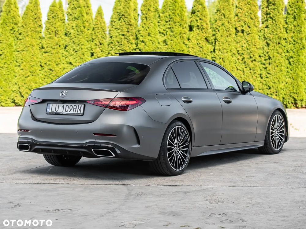 Mercedes-Benz Klasa C 300 d mHEV 4-Matic AMG - 15