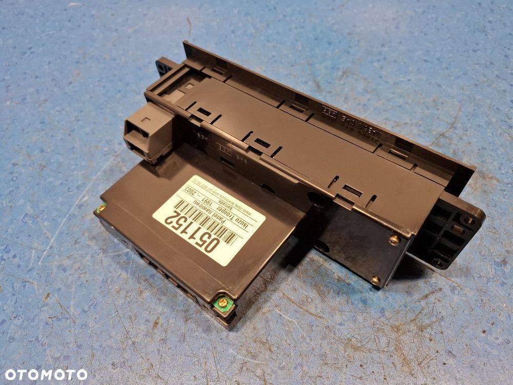 ISUZU TROOPER II PANEL NAWIEWU 8972226210 - 13