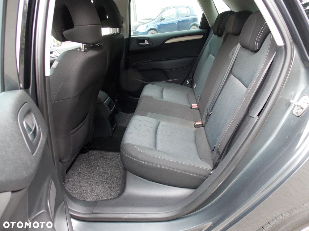 Citroën C4 1.6 VTi Attraction - 21