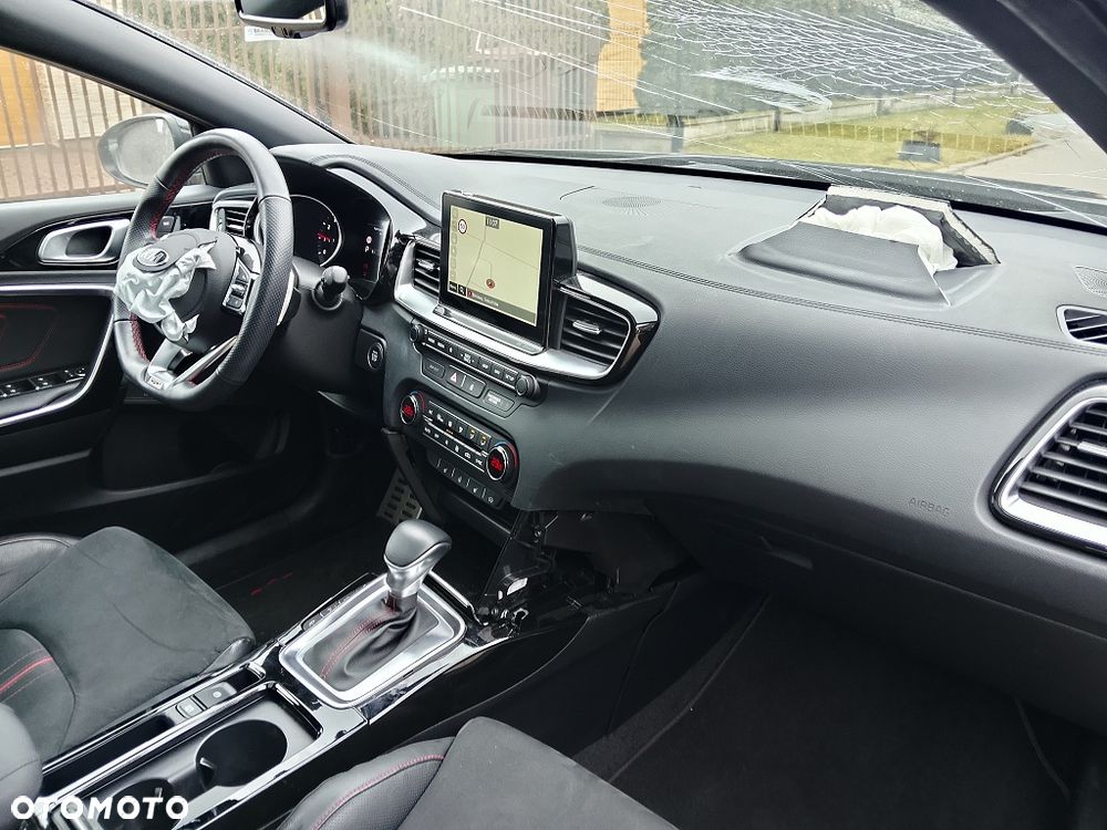 Kia ProCeed 1.6 T-GDI DCT7 OPF GT - 17