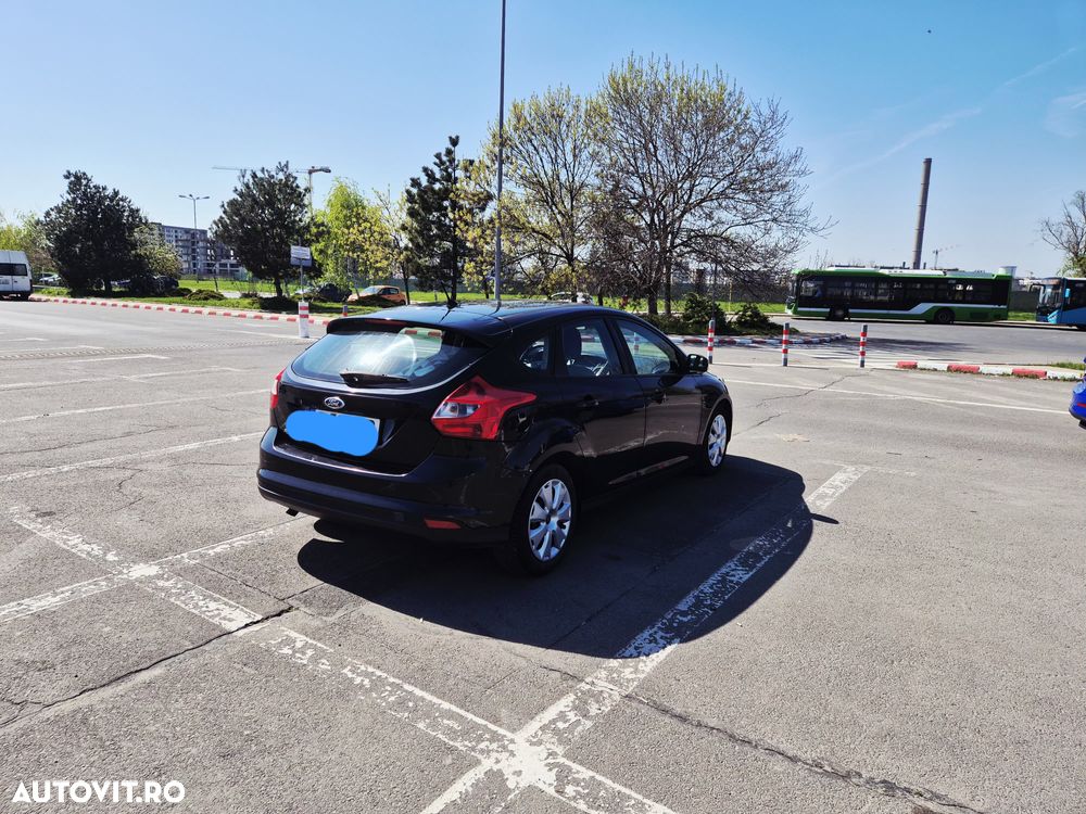 Ford Focus - 4