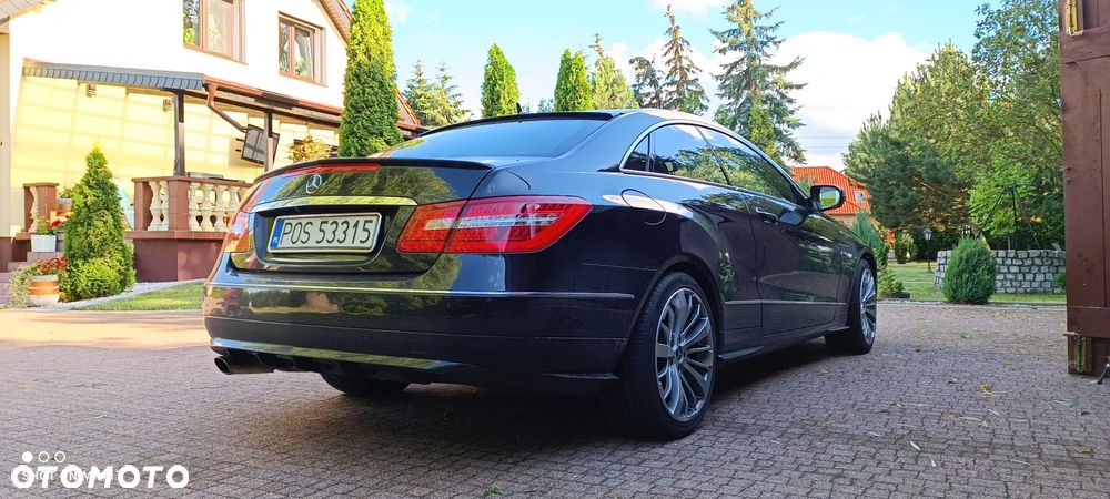 Mercedes-Benz Klasa E 250 CGI BlueEffICIENCY - 11