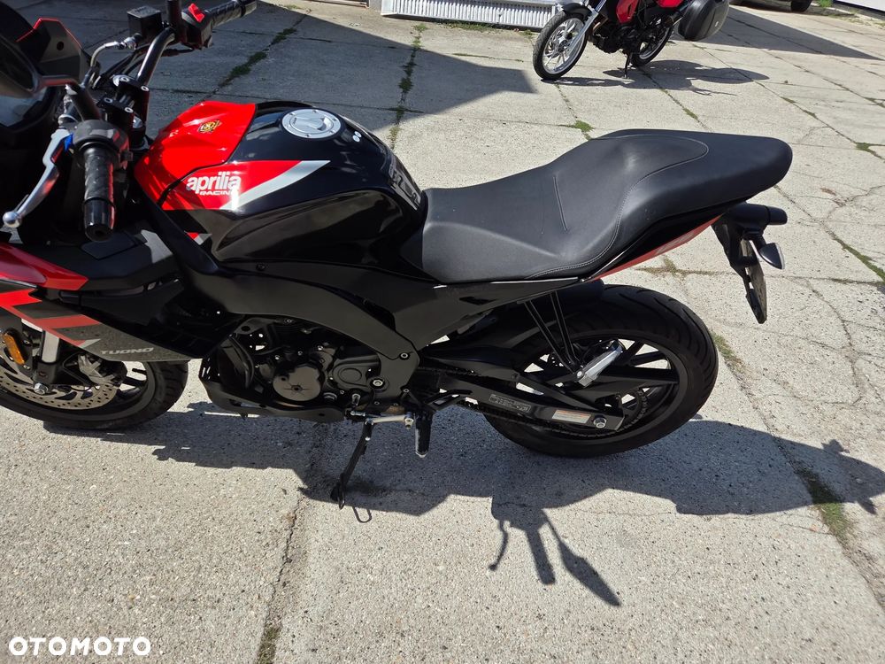 Aprilia Tuono - 6