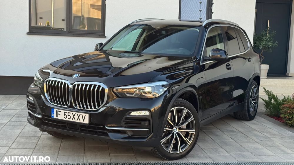 BMW X5 2021 — imagine 5