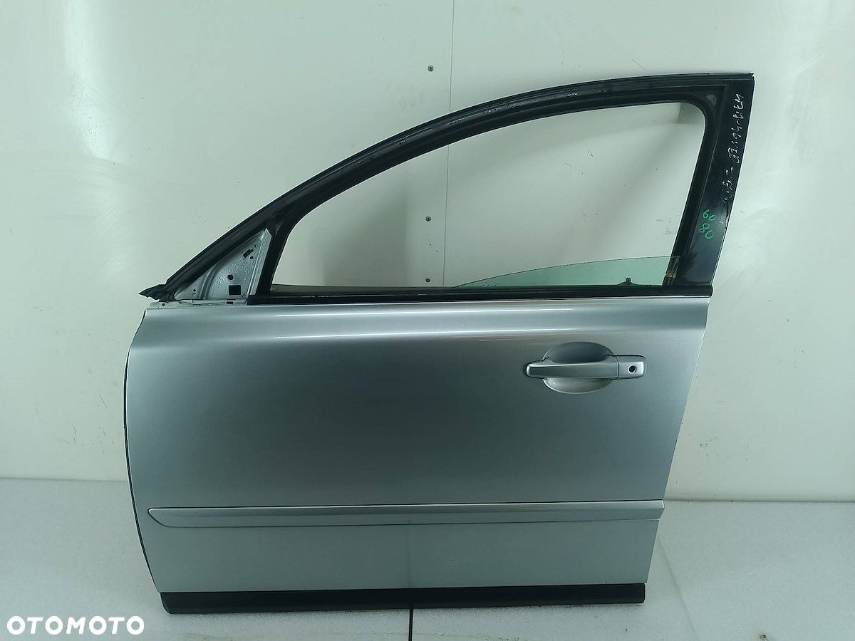 DRZWI LEWY PRZÓD VOLVO V50 477-46 KOMBI - 1